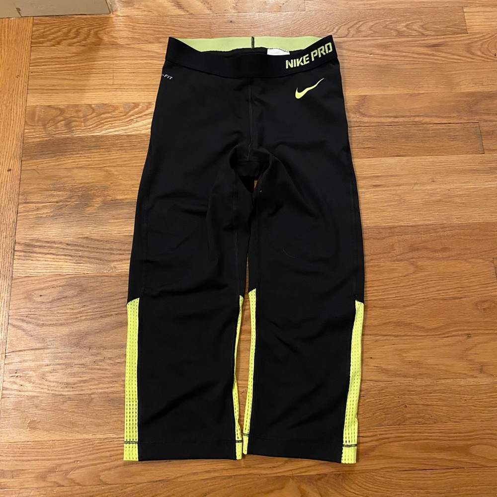 Nike Capri leggings